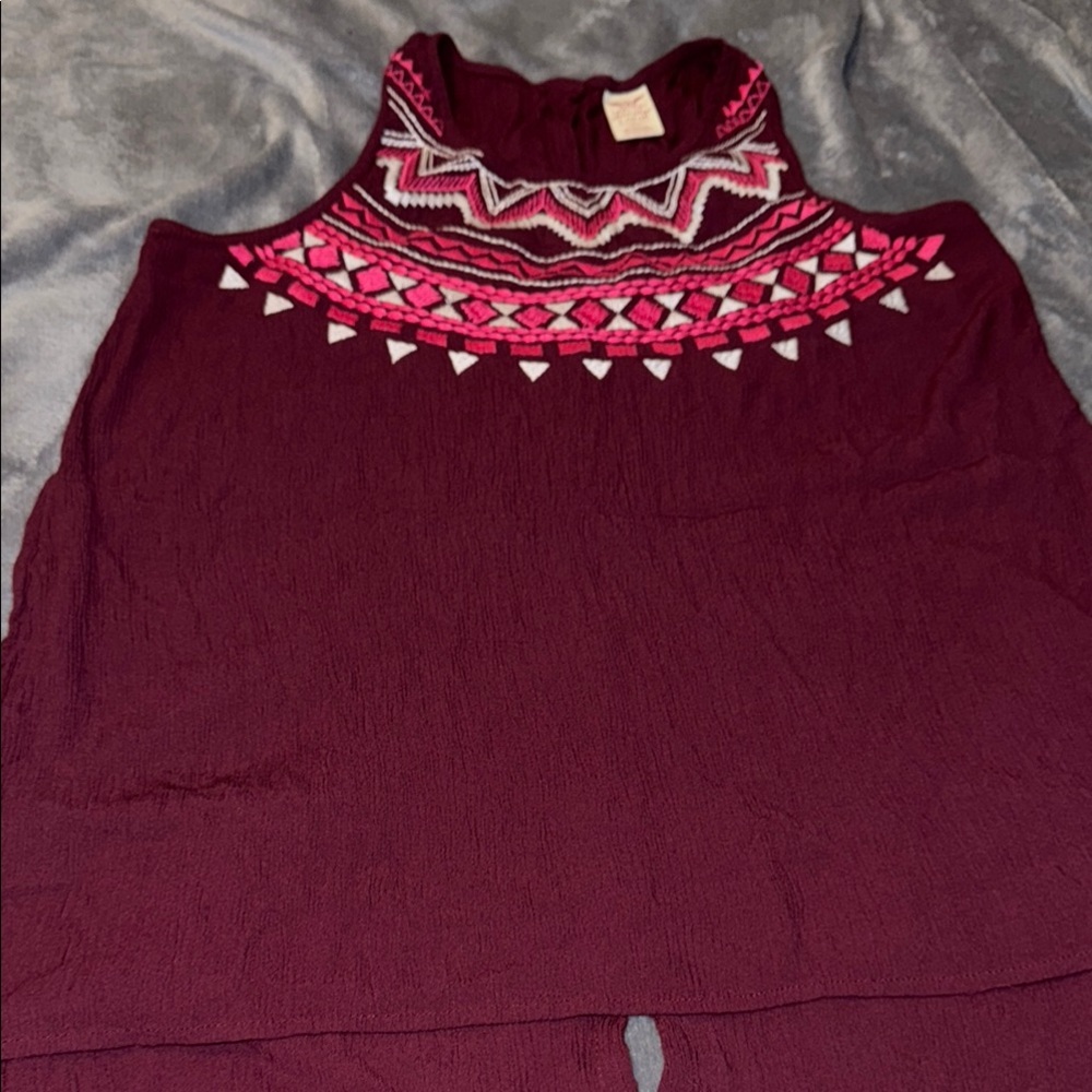 Cute Pink/purple tank in L